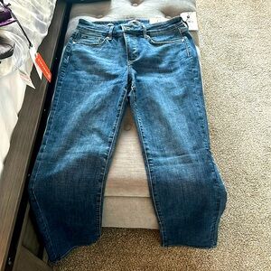 Women’s jeans